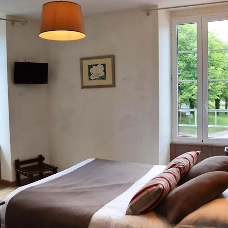 Hotel Des 7 Tours 3*