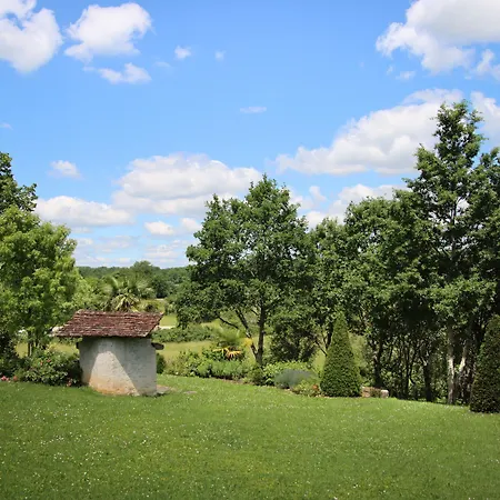 Des 7 Tours ホテル