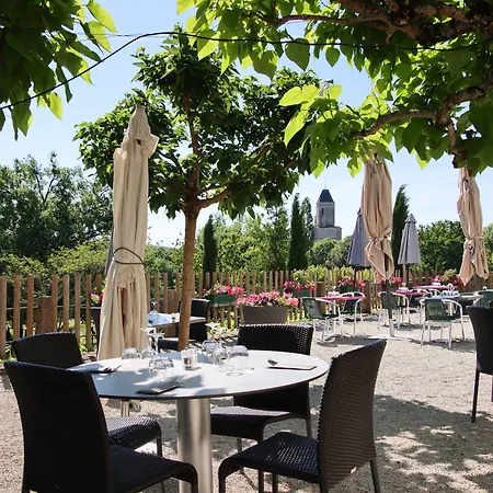 Des 7 Tours 3* マルテル